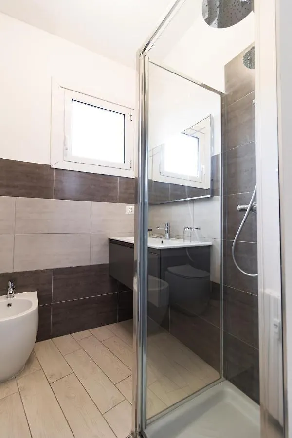 Milano Centro - Moderno Appartamento Con 2 Suite Apartman