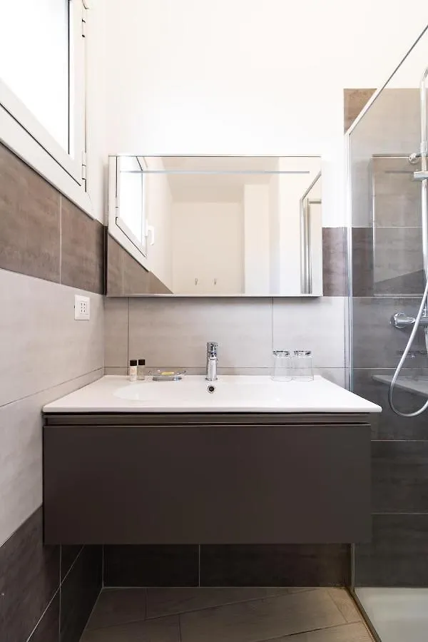 Milano Centro - Moderno Appartamento Con 2 Suite
