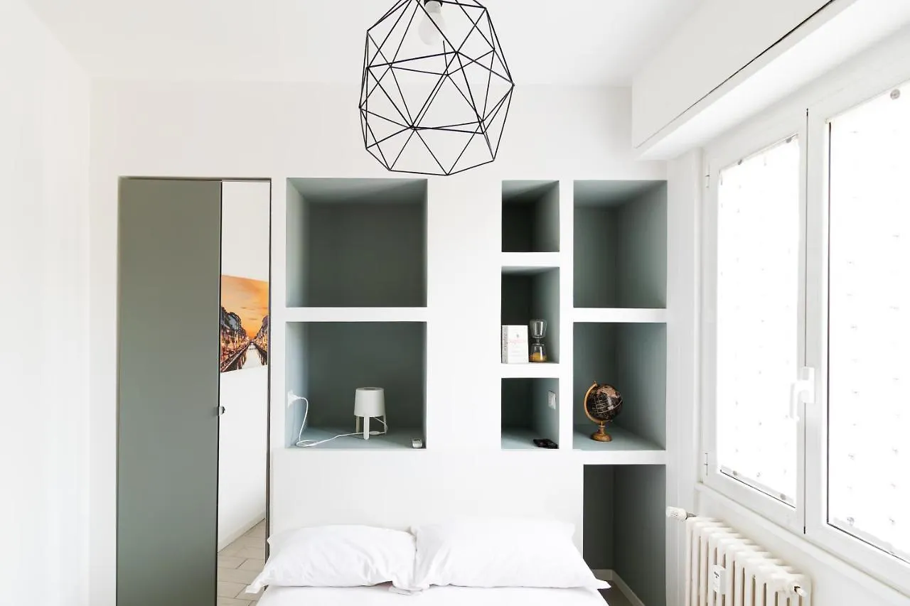 Milano Centro - Moderno Appartamento Con 2 Suite 0*, Milánó Olaszország